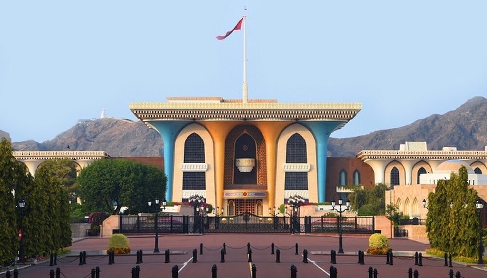 اليوم.. سلطنة عُمان تستضيف الجولة الرابعة من المحادثات الإيرانية – الأمريكية