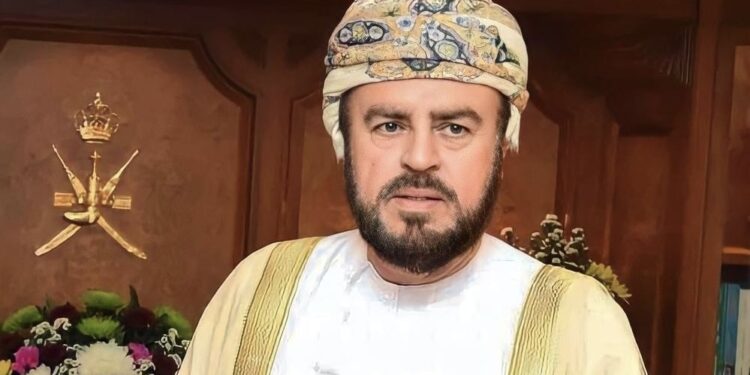 نيابةً عن جلالته.. أسعد بن طارق يترأس وفد سلطنة عُمان في قمم التعاون الخليجي والآسيان والصين بكوالالمبور 1 نيابةً عن جلالته.. أسعد بن طارق يترأس وفد سلطنة عُمان في قمم التعاون الخليجي والآسيان والصين بكوالالمبور