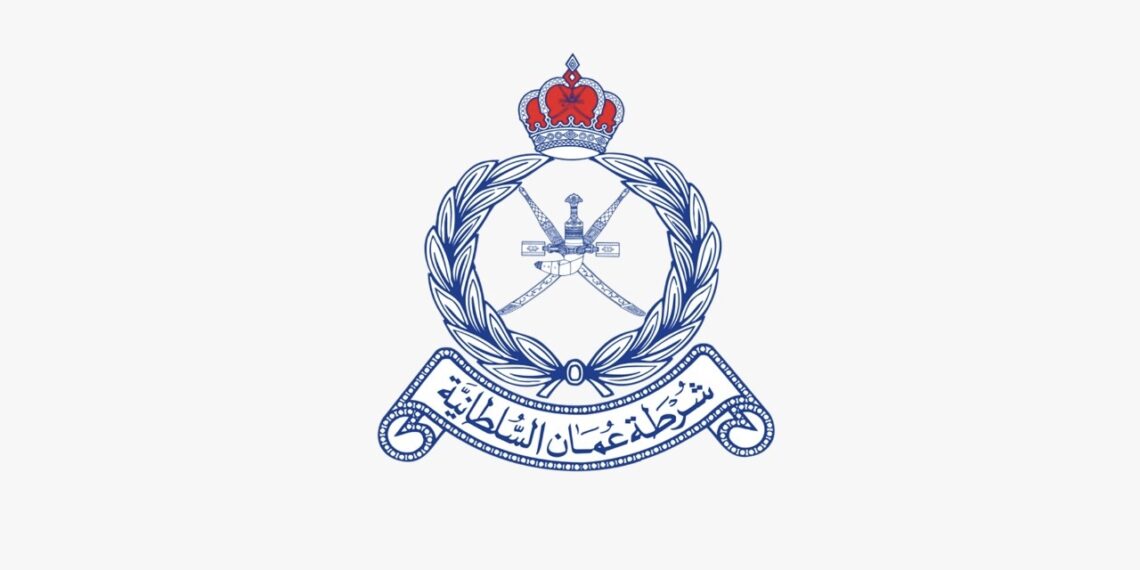 تواصل عمليات البحث عن مواطن مفقود قبالة شاطئ خور روري بطاقة 1 تواصل عمليات البحث عن مواطن مفقود قبالة شاطئ خور روري بطاقة