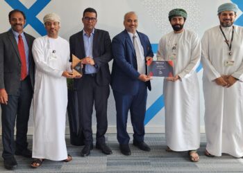 تتويج بنك مسقط بالجائزة الذهبية في مجال الابتكار المؤسسي