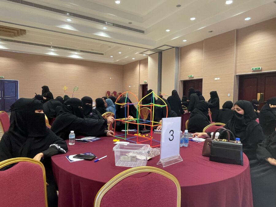 “خطوات” برنامج تدريبي يعزز مهارات الباحثين عن عمل بجنوب الشرقية 3 d934c164 1f0a 4de6 ac5f 9a2a7f1623a8