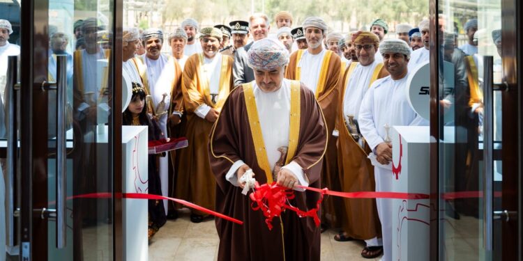 تدشين منظومة صحار للاستجابة للطوارئ 1 تدشين منظومة صحار للاستجابة للطوارئ