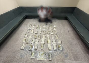 ضبط شخصين تورطا في تهريب 50 كجم من الكريستال بشناص بالتعاون مع عصابة دولية