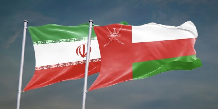 سفارة عُمان بطهران : نتابع أوضاع المواطنين وعودتهم أولوية