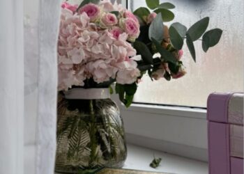 الوقت.. النسيج الكوني الذي يحيك مصائر البشر بين دفتيه