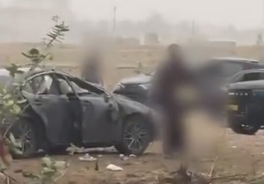 إيقاف 3 مفحطين تسببوا بحادث في صلالة بعد تداول مقاطع مرئية‏