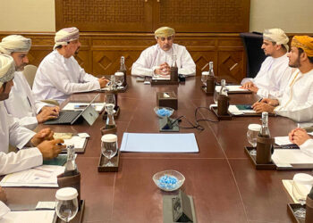 اجتماع لمناقشة مشروعات الاستثمار الزراعي بولاية الجبل الأخضر