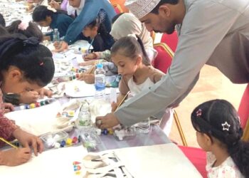 ورشة “ريشة وفكرة” بسناو