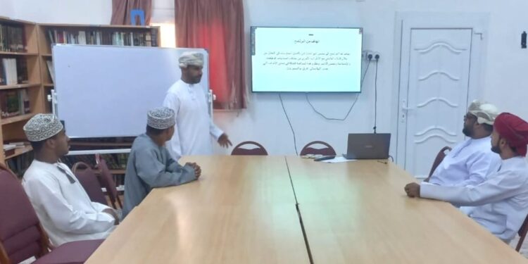 ورشة “الذكاء العاطفي في أُطُر الفرق” بمكتبة سناو العامة