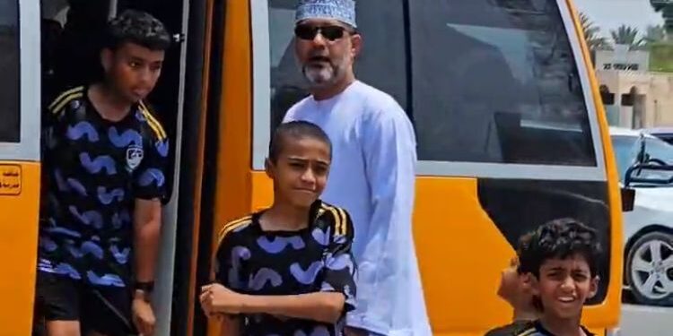 وسط استقبال من أولياء الأمور عودة أكاديمية الغليل الرياضية من معسكرهم الداخلي بصور