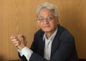 عمرو موسي .. وعواصف الغضب !