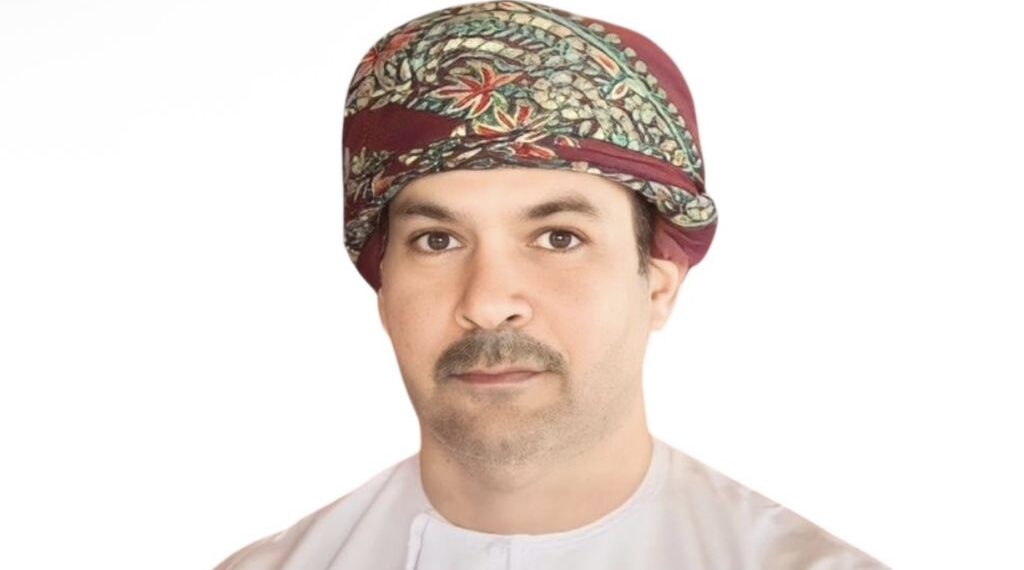 ظفار بين عبق اللبان وحراك الاستثمار