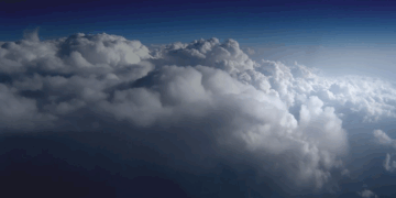 أخدود منخفض جوي يؤثر على أجواء سلطنة عمان بدءاً من الأحد 17 أغسطس