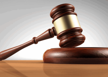 حكم قضائي ضد مؤسسة إصلاح مركبات في إبراء بعد بيع محرك معيب لمستهلك