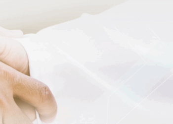 إرجاع 1,200 ريال عماني لمستهلك بمسقط عبر تسوية ودية