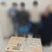القبض على عاملتي منزل ومتـهمين آخرين بتهمة الاعتداء والسرقة في ولاية القابل