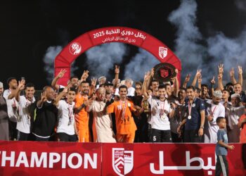 الغشب بطلاً والجزيرة وصيفًا لدوري النخبة بنادي الرستاق