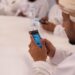 عمانتل تطلق مبادرة ذكاء اصطناعي لذوي الإعاقة البصرية بخريف ظفار