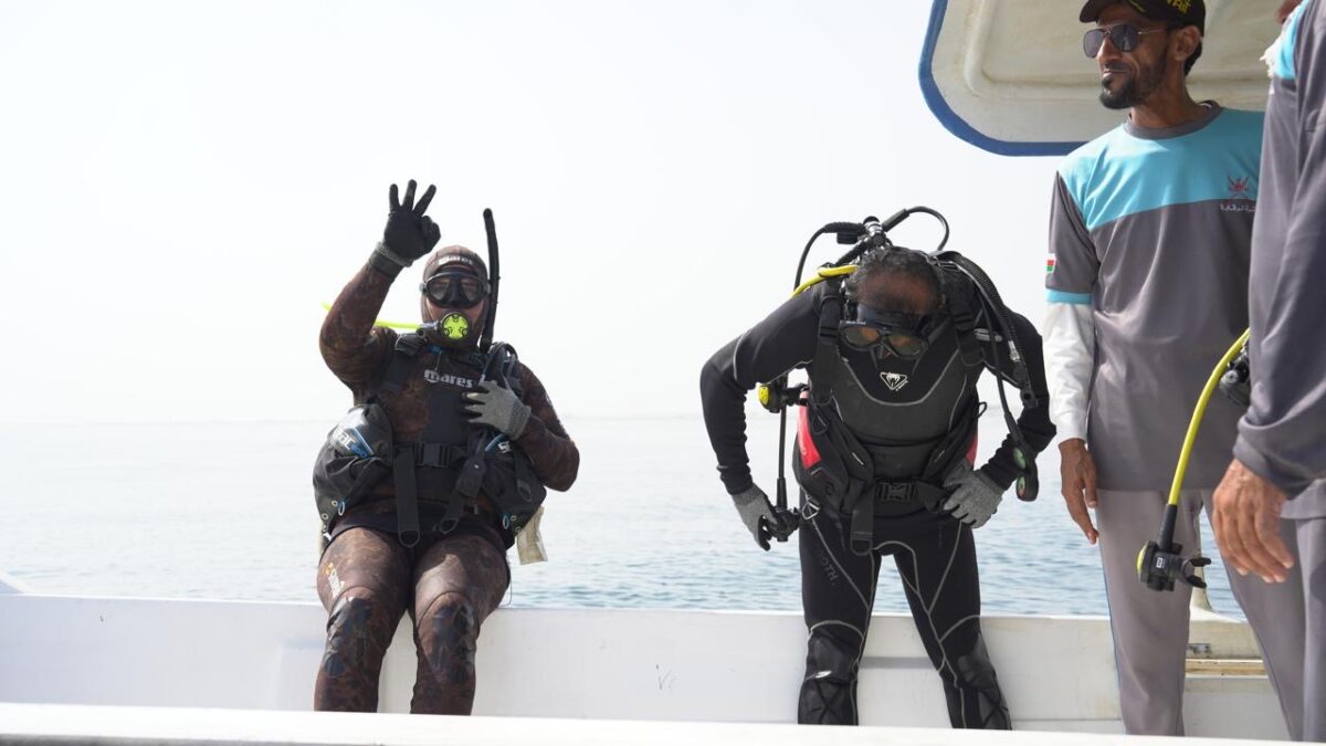 “بحار بلا مخلفات”.. حملة لتنظيف الشعاب المرجانية بالسويق 4 fc33cb80 5156 43c0 85b3 05cf8ac650cd