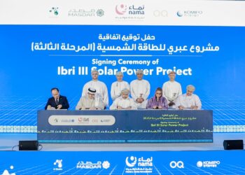 نماء” و”مصدر” يطوران أول محطة شمسية مع تخزين للطاقة في سلطنة عُمان