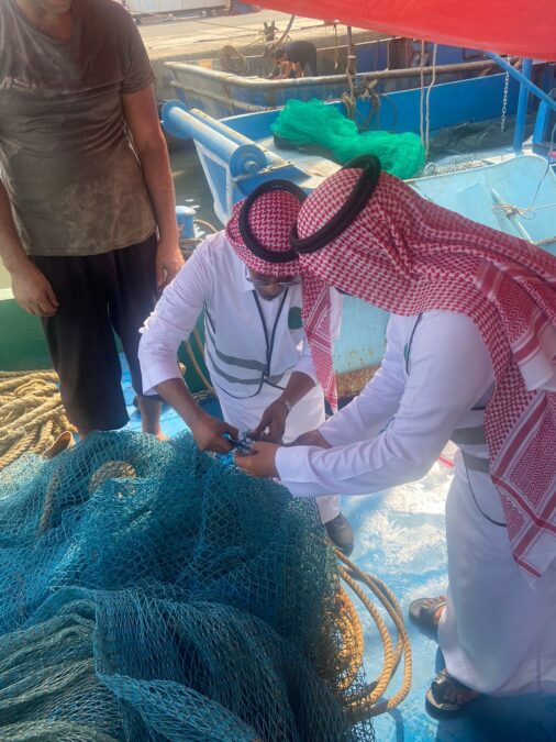 بيئة القنفذة تنفذ جولة تفتيشية على مراكب الصيادين مع بداية موسم صيد الروبيان 3 179b5f91 8390 4935 9136 bafe0a542293