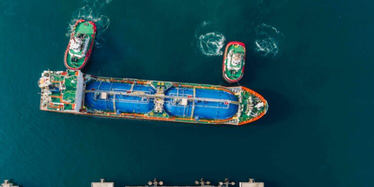 ميناء صحار يبرز الاستراتيجية البحرية لعُمان في أسبوع لندن للشحن 2025 1 ميناء صحار يبرز الاستراتيجية البحرية لعُمان في أسبوع لندن للشحن 2025