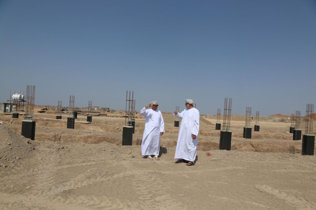 محافظ شمال الشرقية يتابع سير المشاريع التنموية والخدمية في ولايات وادي بني خالد وبدية وسناو 2 3a4a5bc4 3edd 4e85 98c9 8c700c34cfcb