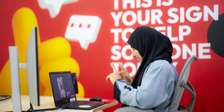 Ooredoo Enhances Sign Language Customer Service to Mark International Day of Sign Language 1 Ooredoo Enhances Sign Language Customer Service to Mark International Day of Sign Language