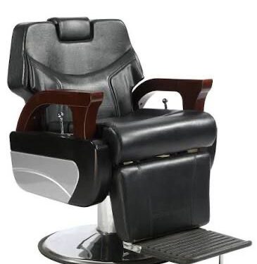 كرسي الحلاق .. وسحب أسرارنا