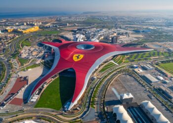 جزيرة ياس أبوظبي : تجربة عائلية فريدة تجمع الترفيه والمغامرة لجميع الأعمار