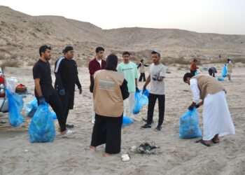 فعاليات مشتركة بين المجالس الطلابية البيئية في المحافظات بمحمية السلاحف برأس الحد