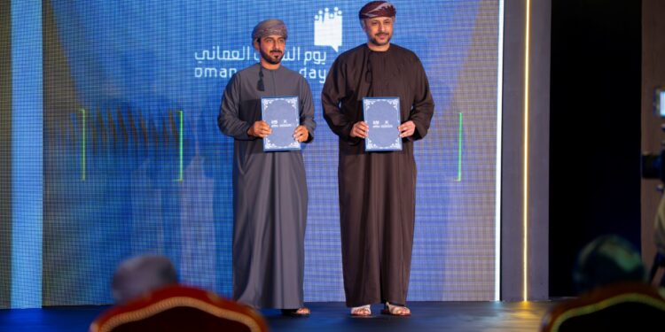 شراكة بين ميناء صحار ومركز الشباب لتنفيذ مبادرات بشمال الباطنة 1 شراكة بين ميناء صحار ومركز الشباب لتنفيذ مبادرات بشمال الباطنة