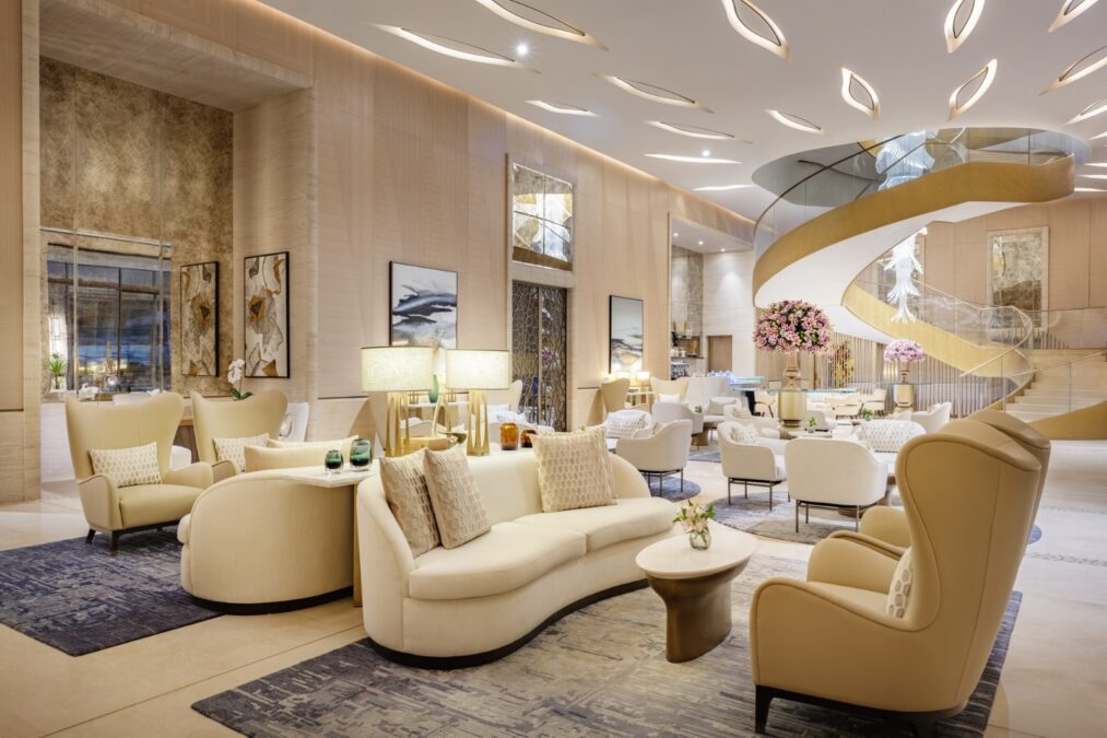 سانت ريجيس النخلة و«رويا» دبي يقدمان تجربة فاخرة في أكتوبر 4 9759215d 8126 4725 bc31 942989eb480b