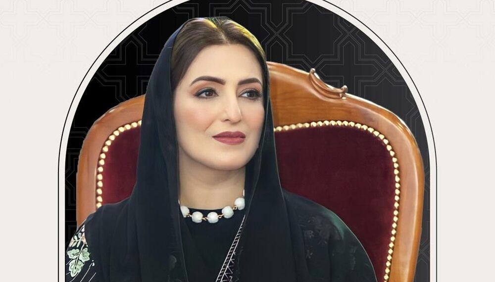 السيدة الجليلة تكرّم نخبةً من النساء العُمانيات احتفاءً بيوم المرأة العُمانية