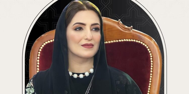 السيدة الجليلة تكرّم نخبةً من النساء العُمانيات احتفاءً بيوم المرأة العُمانية