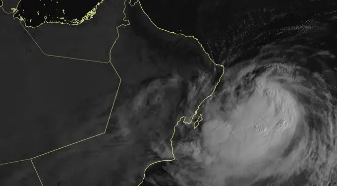 مسار الحالة المدارية “شاكتي” يبتعد تدريجياً عن سواحل سلطنة عمان 1 مسار الحالة المدارية “شاكتي” يبتعد تدريجياً عن سواحل سلطنة عمان