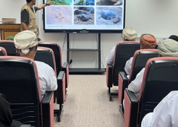 “حماة البيئة” يشاركون في معرض الحيوانات بجامعة السلطان قابوس احتفاءً بيوم الحيوان العالمي