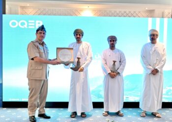 محافظ مسندم يرعى حفل تكريم الجهات المشاركة في تمرين “النورس 2025”