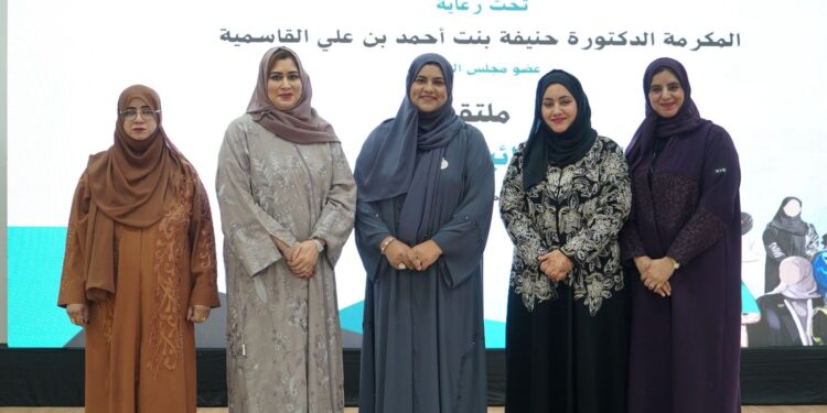 جمعية المرأة العمانية بالخابورة تنظم ملتقى القيادات النسائية