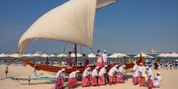 ريكسوس باب البحر يحتفي باليوم الوطني الإماراتي بعروض وأنشطة تراثية