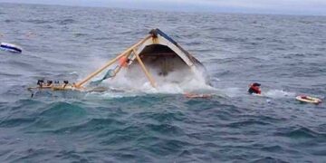 تفعيل عمليات بحث وإنقاذ بعد فقدان قارب صيد شمال السويق