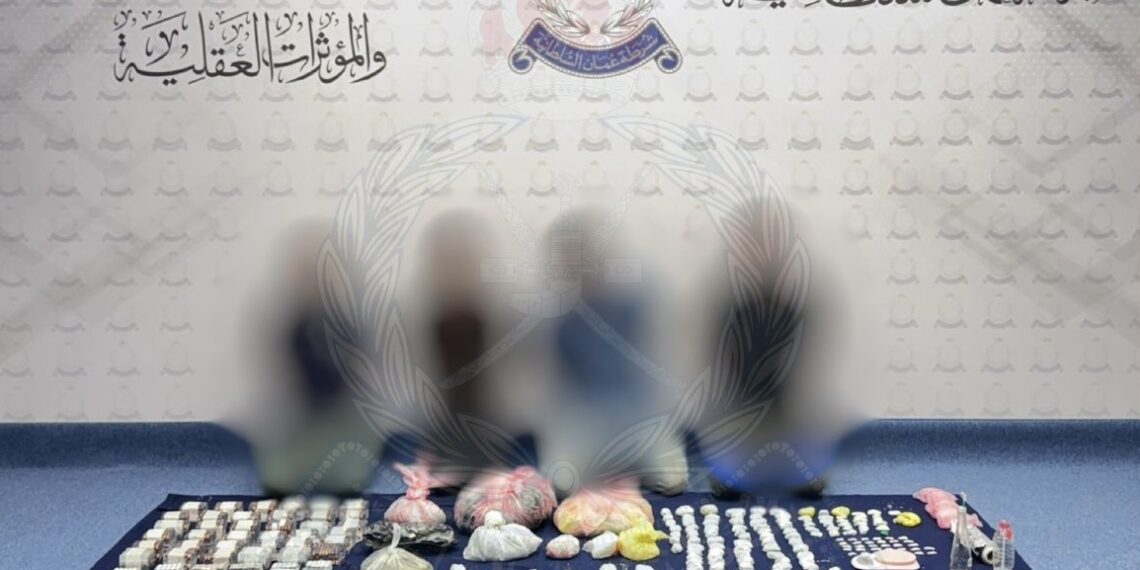 القبض على 4 آسيويين بحوزتهم مخدرات متنوعة في بوشر