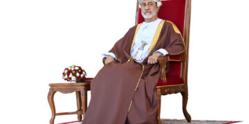 جلالةُ السُّلطان المعظّم القائدُ الأعلى يشملُ برعايته الاستعراض العسكريَّ الكبير، واستعراض الأسطول البحري 