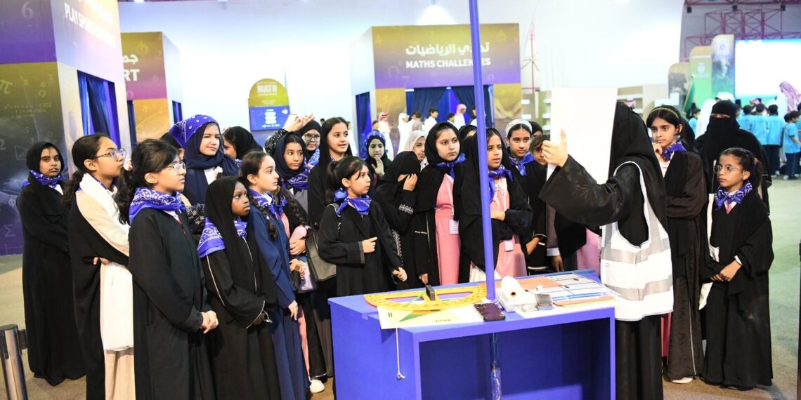 تعليم مكة يسجّل حضورًا لافتًا في الأسبوع الثاني من مهرجان “الرياضيات لغة العلوم” 1 تعليم مكة يسجّل حضورًا لافتًا في الأسبوع الثاني من مهرجان “الرياضيات لغة العلوم”