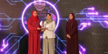 نور سالدين تفوز بلقب “امرأة العام 2025” وتكريم مدرسة الأجيال العصرية لتمكين الفتيات