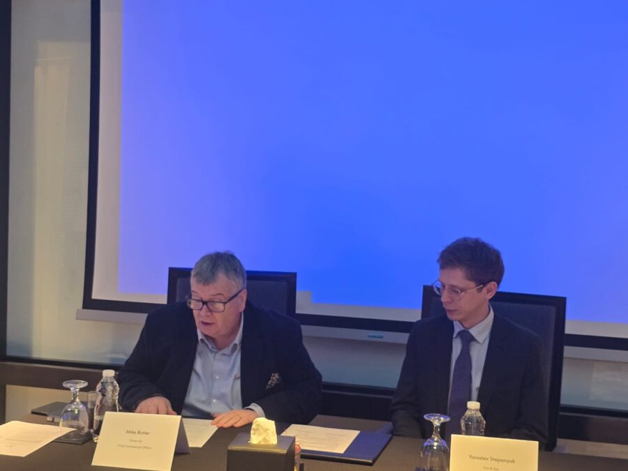 09dee706 7ec9 465c a409 3628056adddc