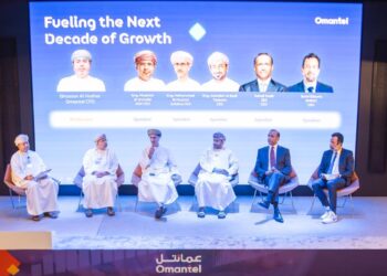 عمانتل تستعرض استراتيجياتها واستثماراتها المستقبلية خلال اللقاء السنوي مع المستثمرين