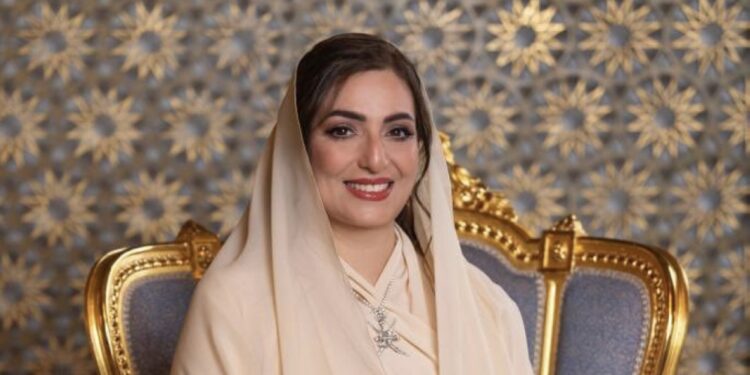 السّيدةُ الجليلةُ تزور محافظة الظّاهرة 