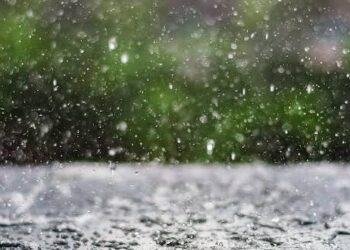 الأرصاد تحذر: استمرار الأمطار والرياح النشطة على شمال سلطنة عمان حتى السبت