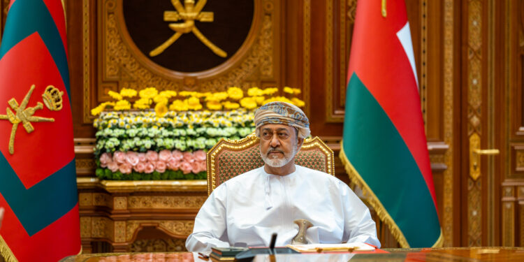 جلالة السلطان المُعظّم يلتقي رئيس وأعضاء مكتب مجلس الدولة 1 جلالة السلطان المُعظّم يلتقي رئيس وأعضاء مكتب مجلس الدولة